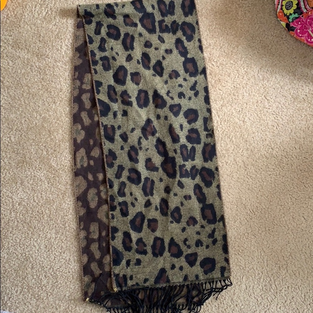 Croft and barrow scarf